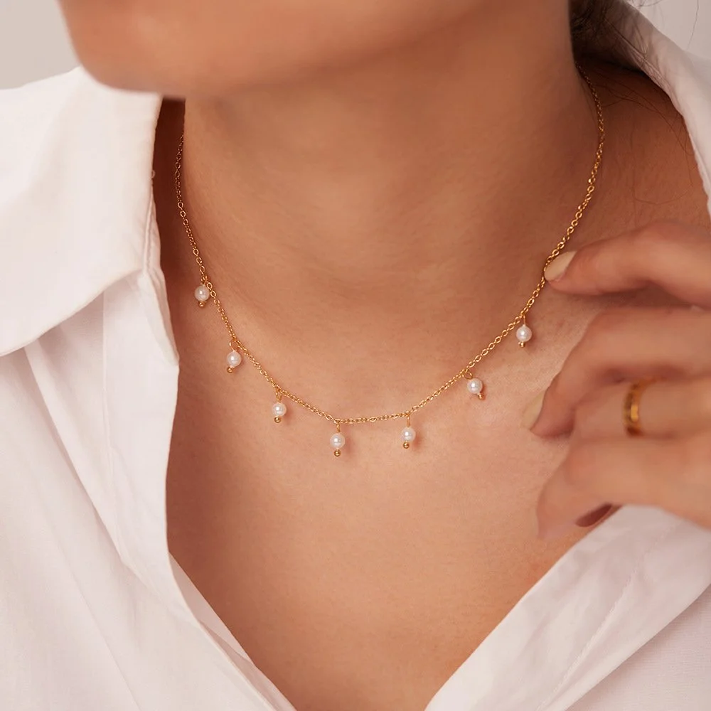 Minimal Golden Droplet Necklace — Kay's Pearl
